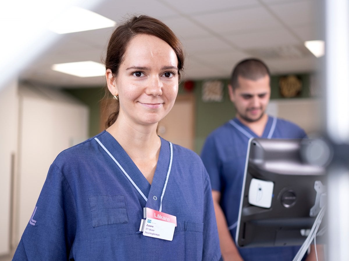 Läkare på Neurologkliniken fotograferade inför Läkarens dag